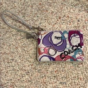 Coach Poppy wristlet